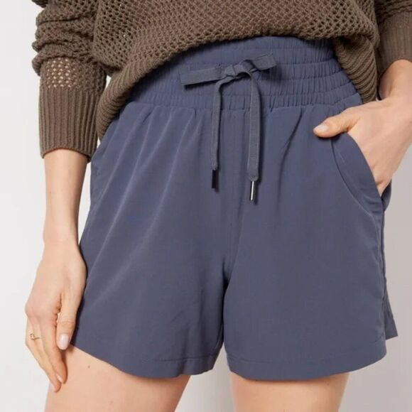 SPANX Out of Office Shorts Pull On Athletic Casual Gray XL - Picture 3 of 14